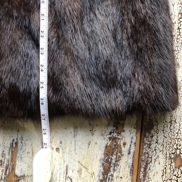 VINTAGE FUR Coat in Excellent Condition M/L - Picture 8 of 12